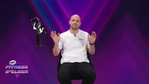 O Πρωταθλητής Εθνικής Ελλάδας στον στίβο Γιάννης Νυφαντόπουλος στο Fitness O Clock.