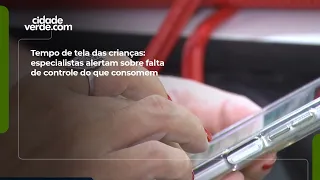 Children's screen time: experts warn about lack of control over what they consume