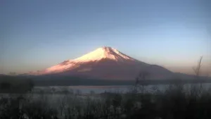 山中湖ライブカメラ タイムラプス映像（2026年2月3日） 提供：UTYテレビ山梨