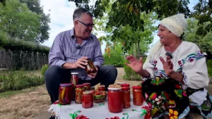 România în bucate: Ciorbă de roşii şi tocăniţă de fazan şi potârniche (@TVR Craiova)