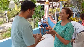Pundit Sunil Seetahal arrives in Berbice. Live 3 nights Yagna 6th - 9th August. 7pm nightly