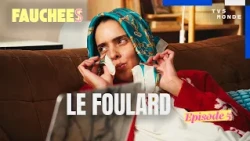 She tries to sell a scarf to the wrong person | BROKEN - EP5 | Series | TV5MONDE