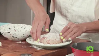 La Table de Maria: Burger de Poulet Croustillant Farci au Fromage & Mayonnaise Chipotle | Cerverita
