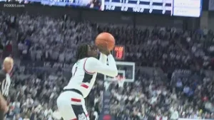 UConn men look to extend winning streak to 18 as they host Xavier at PeoplesBank Arena