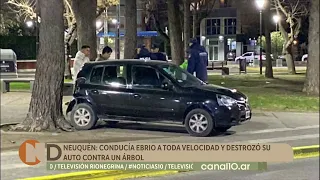 Neuquén: Drunk driver speeding crashes car into a tree