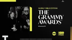 Gloria y Emilio Estefan en la Alfombra Roja de los Premios GRAMMY® 2026