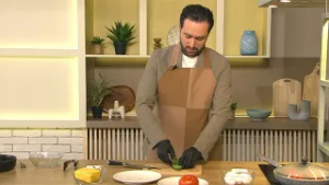 Առավոտ լուսո (խոհանոց). լոլիկով ձվածեղ