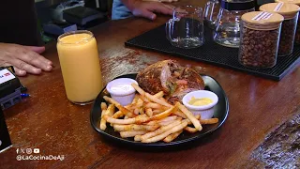 Shawar-Mami + Licuado Explosión Tropical desde SIETE GRANOS | En la ruta | Ají