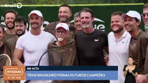 Ex-técnico da tenista Serena Williams comanda atividades técnicas no Rio de Janeiro