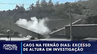 Truck knocks down footbridge, killing two in SP | Jornal da Noite