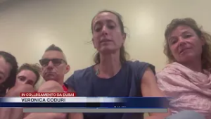 Attacco all'Iran, comaschi bloccati a Dubai