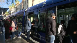 Municipales 2026 : faut-il rendre les transports en commun gratuits ?