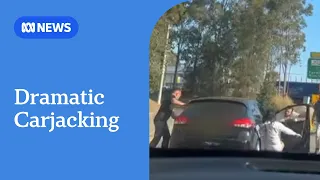 Dramatic vision of car jacking in Western Sydney | ABC NEWS