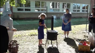 Deti varili slivkový lekvár