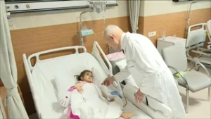 Prof. Dr. Haberal ve Ekibi 2 Günde 2 Kız Çocuğuna Şifa Oldu