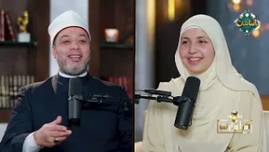 اقرأ وارتقِ - هدى وجيه تتلو آيات من القرآن بخشوع، وتحكي رحلتها مع كتاب ربنا