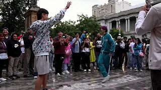 Mexico: Aura duels turn a viral meme into a public competition