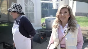 Εκατοντάδες πολίτες γιόρτασαν τα Κούλουμα στη Νίκαια