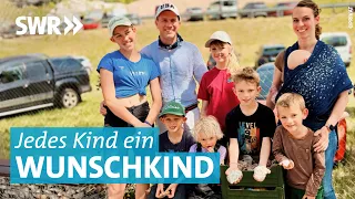 Alltag einer XXL-Familie mit sieben Kindern: Riesenschnecken, Schwangerschaftstests und Fußball