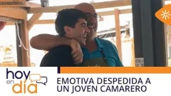 Today | From the terrace to college: the emotional farewell to a young waiter in Algeciras