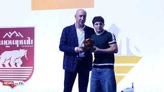 Փարամազյանը պարգեւատրեց իր անվան մրցաշարի պատվավոր հյուրերին
