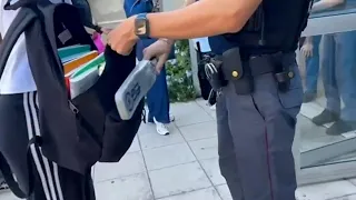 Tor Bella Monaca, controlli con metal detector al liceo Amaldi di Roma