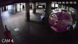 Detenido por desvalijar 60 coches en garajes de Puente de Vallecas