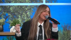 רוח ים - רויטל נחמני | שישי שמח עם ירון אילן