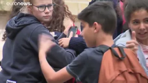 ACLARAN IMPLEMENTACIÓN DE LA LEY QUE PROHÍBE CELULARES EN LOS COLEGIOS