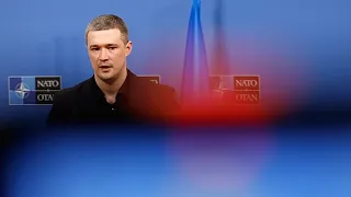 Отстранённый министр обороны Украины Михаил Федоров призвал провести выборы президента
