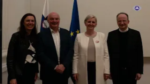 Verovanja: 80 let slovenske župnije v Münchnu, Izidor Pečovnik - Dori,  24. 2. 2026