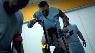 بتنظيم من مجلة The Ring وMatchroom وبرعاية موسم الرياض Usyk وVerhoeven في مواجهة نارية