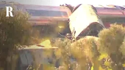 Incidente ferroviario in Spagna con decine di morti: le immagini del treno deragliato e i soccorsi