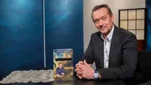 Kuinka navigoida elämässään Pyhän Hengen ohjauksessa? | Vieraana Leevi Ahopelto 1 | Isännän pöydässä