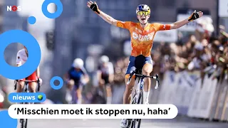 Demi Vollering becomes world cycling champion for the first time