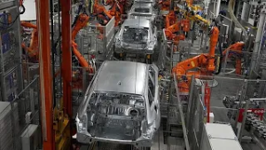 UE bate com a porta à China com a iniciativa "Made in Europe"