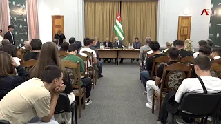 Аҧсны Ахада Бадра Гәынба  алагер «Ахьышьрҭахь» аҿы зыҧсы зшьоз  ҳџьынџьуаа  хәыҷқәа дырҧылеит