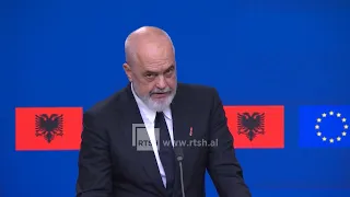 Mbyllen 3 kapituj të integrimit, agjenda diplomatike e Kryeministrit në Bruksel dhe Paris