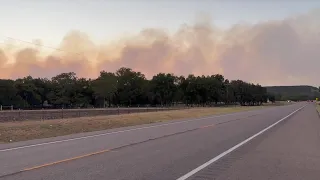 Meridian residents evacuate to Clifton due to Hydra Fire