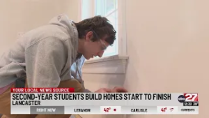Local college students build homes start to finish