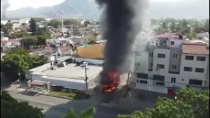 Utahns search for any way home from Mexico as violence breaks out