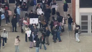 Students at 2 local high schools hold demonstrations against ICE