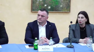 Okrugli sto: Bosanski jezik i pismo u službenoj upotrebi–zakonske obaveze i institucionalni izazovi