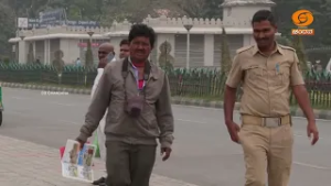 ಬದುಕ ಬಂಡಿ | Roadside Stories |EP-38| ಬೀದಿ ಬದಿಯ ಕಥೆಗಳು.. ಬಿಂಬಗ್ರಾಹಕಾರ ಬದುಕು - ಭರವಸೆ | 03-03-2026 @8pm