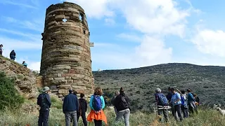 Rutas de Andros: senderos que conducen al patrimonio natural y cultural de la isla griega