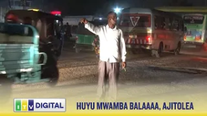 HUYU MWAMBA BALAAAA, AJITOLEA KUONGOZA MAGARI! UTAPENDA