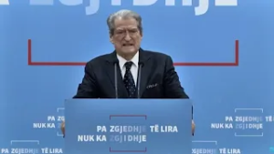 “Kryengritja qytetare është rruga e vetme”, Berisha: Data e 12 marsit dita e gjykimit