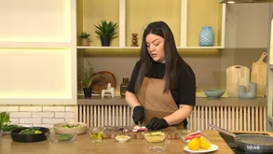 Առավոտ լուսո (խոհանոց). Աննա Թոքմաջյան