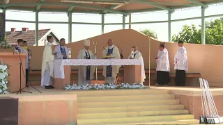 Na Veliku Gospu mnogi mir, molitvu i zahvalnost pronašli u Aljmašu