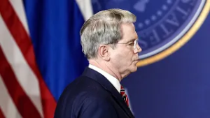 Acusa a España de "poner en peligro vidas estadounidenses"